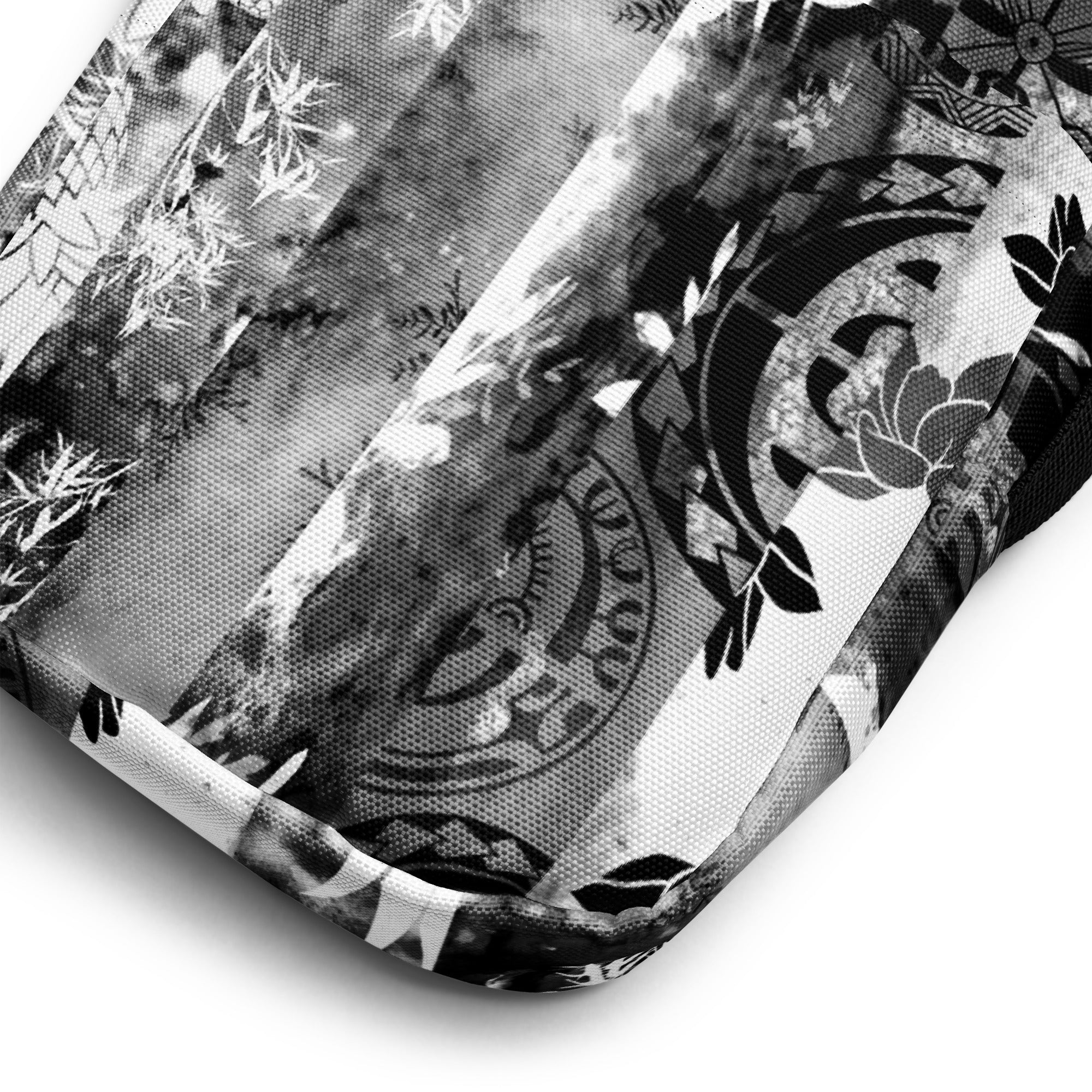 Monochrome Oasis Mini Crossbody Bag Crossbodies The Local Banyan